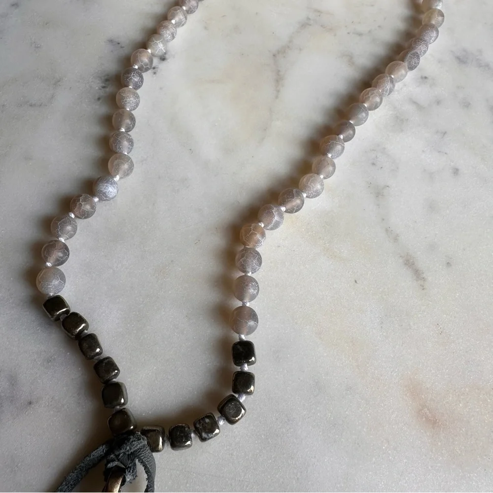 Boutique Handmade Beaded Metal Pendant Necklace 20”